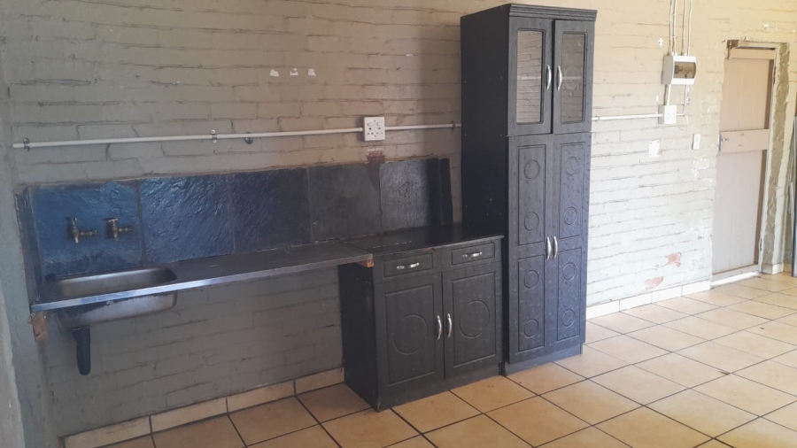 3 Bedroom Property for Sale in Hartbeesfontein North West